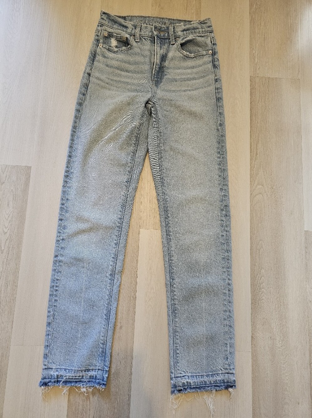 American Eagle Outfitters Faded Light Blue Skinny Jeans